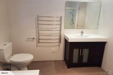 Photo of property in 4 Nirmal Place, Sunnyvale, Auckland, 0612