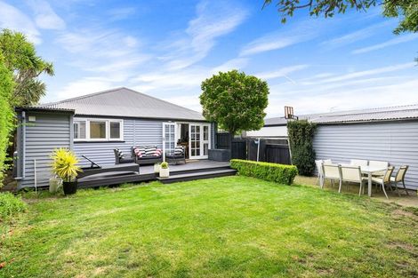 Photo of property in 12 Mays Road, St Albans, Christchurch, 8052