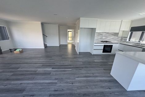 Photo of property in 54 Kirkbride Road, Mangere, Auckland, 2022