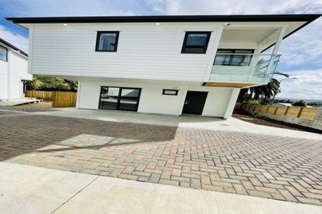 Photo of property in 1c Ohira Place, Henderson, Auckland, 0612