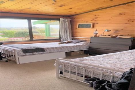 Photo of property in 48 Victory Street, Welcome Bay, Tauranga, 3112