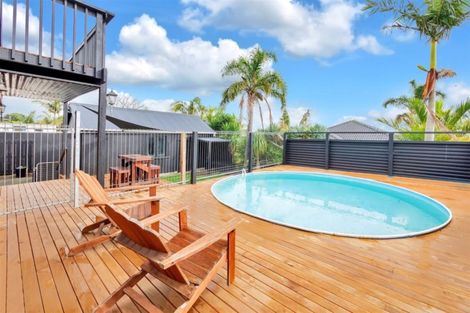 Photo of property in 241 Victoria Street West, Pukekohe, 2120