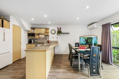 Photo of property in 9 Spalding Rise, Golflands, Auckland, 2013