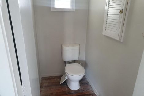 Photo of property in 17 Rata Street, Upper Vogeltown, New Plymouth, 4310