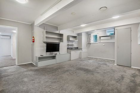 Photo of property in 10 Hanlon Street, Halfway Bush, Dunedin, 9010