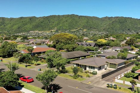 Photo of property in 86 Belvedere Avenue, Waikanae, 5036