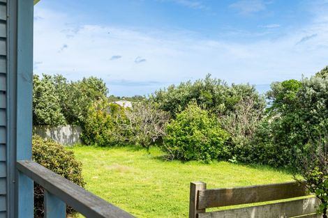 Photo of property in 8-10 Kelly Street, Baylys Beach, Dargaville, 0377