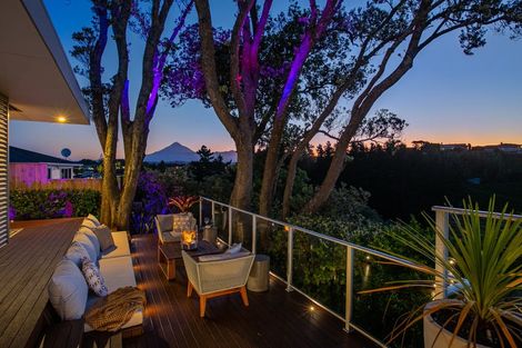 Photo of property in 120b Pioneer Road, Moturoa, New Plymouth, 4310