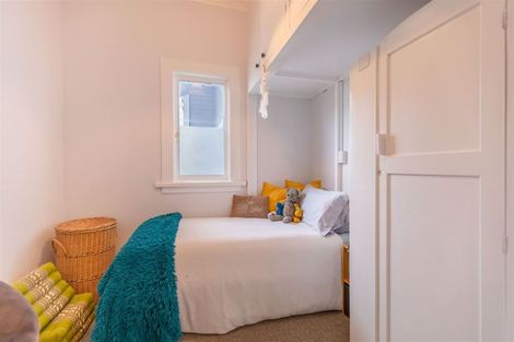 Photo of property in 12 Ashridge Road, Napier South, Napier, 4110