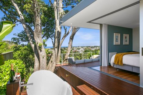 Photo of property in 120b Pioneer Road, Moturoa, New Plymouth, 4310