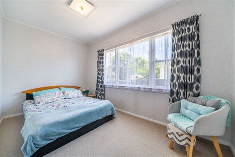 Photo of property in 3 Bush Street, Naenae, Lower Hutt, 5011
