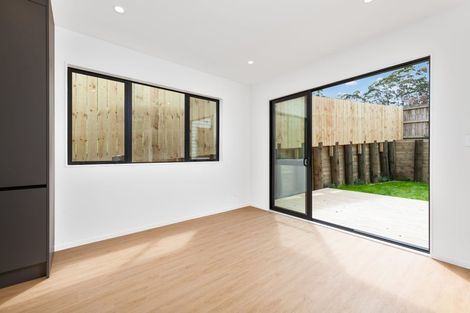 Photo of property in 9a Endurance Rise, Orewa, 0931