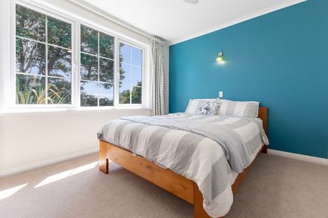 Photo of property in 1 Rosetta Road, Raumati South, Paraparaumu, 5032