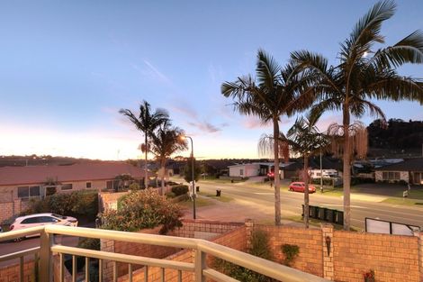 Photo of property in 1/100 Millers Road, Brookfield, Tauranga, 3110