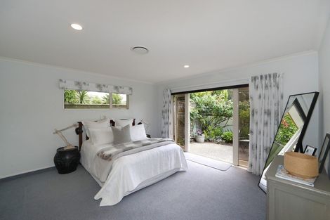 Photo of property in 2 Dules Walk, Taradale, Napier, 4112