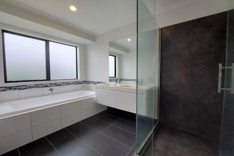 Photo of property in 18 Beaufort Place, Flagstaff, Hamilton, 3210