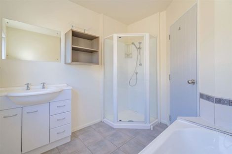 Photo of property in 34 Cholmondeley Crescent, Whitianga, 3510