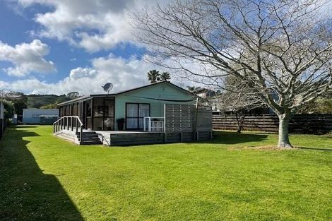 Photo of property in 6 Karawa Place, Kawakawa Bay, Papakura, 2585