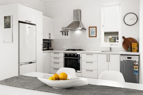 Photo of property in 305 Riverslea Road North, Parkvale, Hastings, 4122