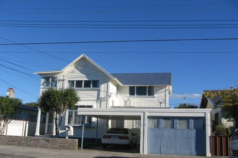 Photo of property in 6 Roxburgh Grove, Petone, Lower Hutt, 5012