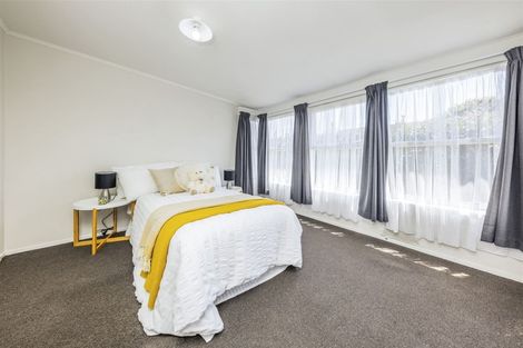 Photo of property in 24a Blanes Road, Weymouth, Auckland, 2103