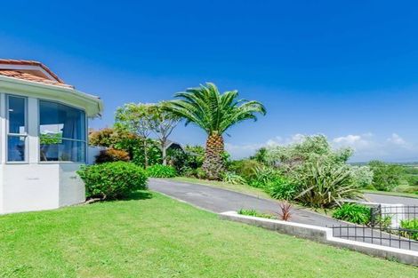 Photo of property in 81 Huia Street, Waikanae, 5036