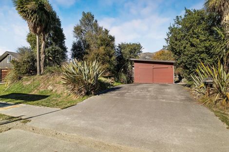 Photo of property in 32 Sylvan Street, Lake Hayes, Queenstown, 9304