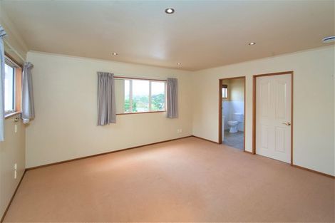 Photo of property in 190a Don Buck Road, Massey, Auckland, 0614