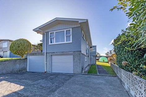 Photo of property in 13 Burn Street, Levin, 5510