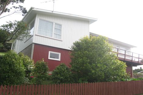 Photo of property in 10 Wattle Grove, Maungaraki, Lower Hutt, 5010