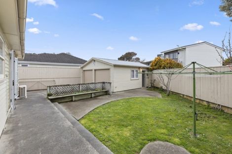 Photo of property in 162 Kings Crescent, Hutt Central, Lower Hutt, 5010
