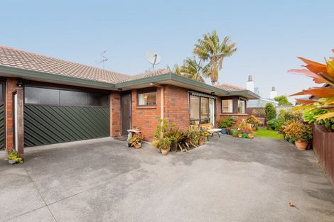 Photo of property in 3/24 Fourth Avenue, Tauranga, 3110