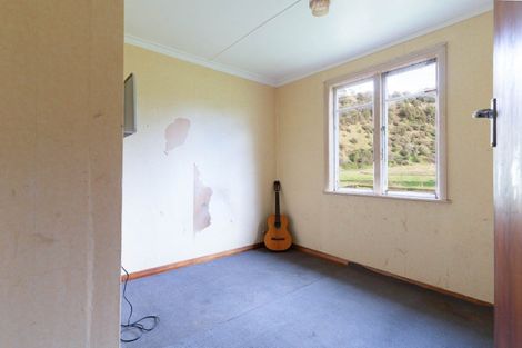 Photo of property in 751 Pryces Line, Halcombe, Feilding, 4779
