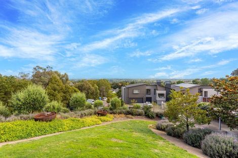 Photo of property in 9 Burbury Ridge, Havelock North, 4130