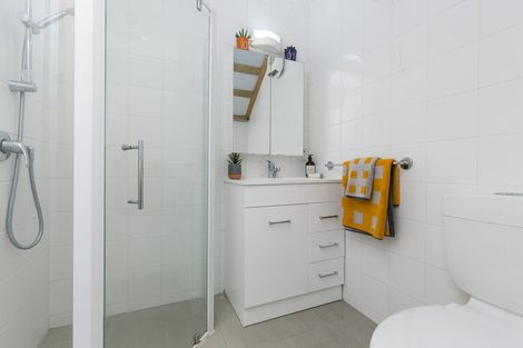 Photo of property in Hopper Street Apartments, 2/20 Hopper Street, Mount Cook, Wellington, 6011
