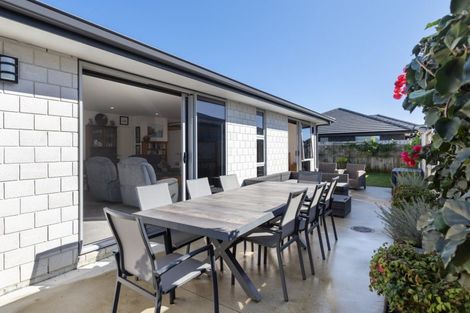 Photo of property in 53 Taioma Close, Papamoa, 3118