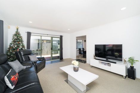 Photo of property in 20 Parnell Heights Drive, Kelvin Grove, Palmerston North, 4414
