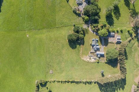 Photo of property in 724 Porangahau Road, Waipukurau, 4282