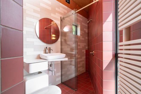 Photo of property in 109b Cliffs Road, Saint Clair, Dunedin, 9012