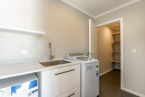 Photo of property in 7 Pohatu Lane, Otaki, 5512