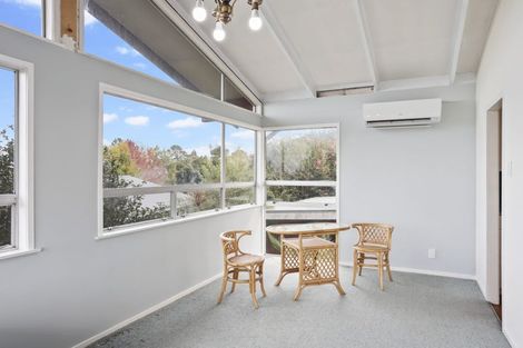 Photo of property in 3 Hartley Terrace, Massey, Auckland, 0614