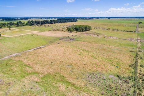 Photo of property in 76 Himatangi Beach Road, Himatangi, Foxton, 4891