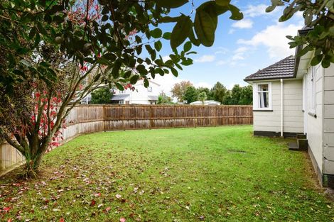 Photo of property in 2 Haultain Street, Fairfield, Hamilton, 3214