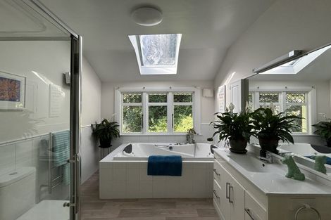 Photo of property in 1/1 Wilkinson Street, Oriental Bay, Wellington, 6011