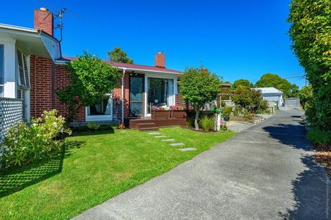 Photo of property in 2/118 Geraldine Street, Edgeware, Christchurch, 8013