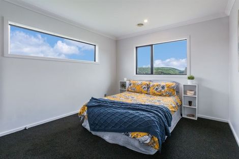 Photo of property in 68 Aotea Drive, Aotea, Porirua, 5024