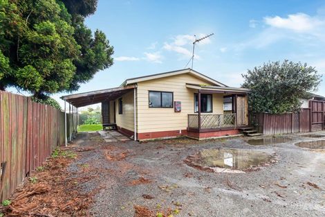 Photo of property in 18a Douglas Crescent, Fairfield, Hamilton, 3214