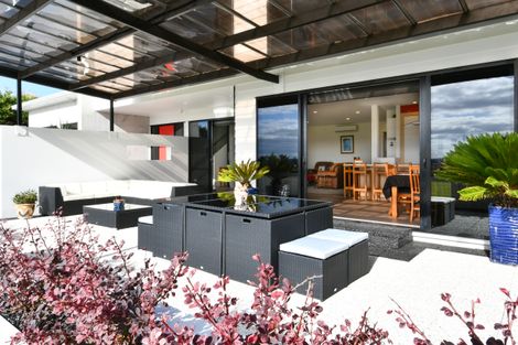 Photo of property in 911 Old North Road, Waimauku, 0882