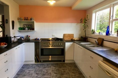 Photo of property in 22 Criterion Street, Bulls, 4818