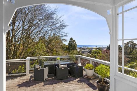 Photo of property in 5 Rogan Street, New Plymouth, 4310